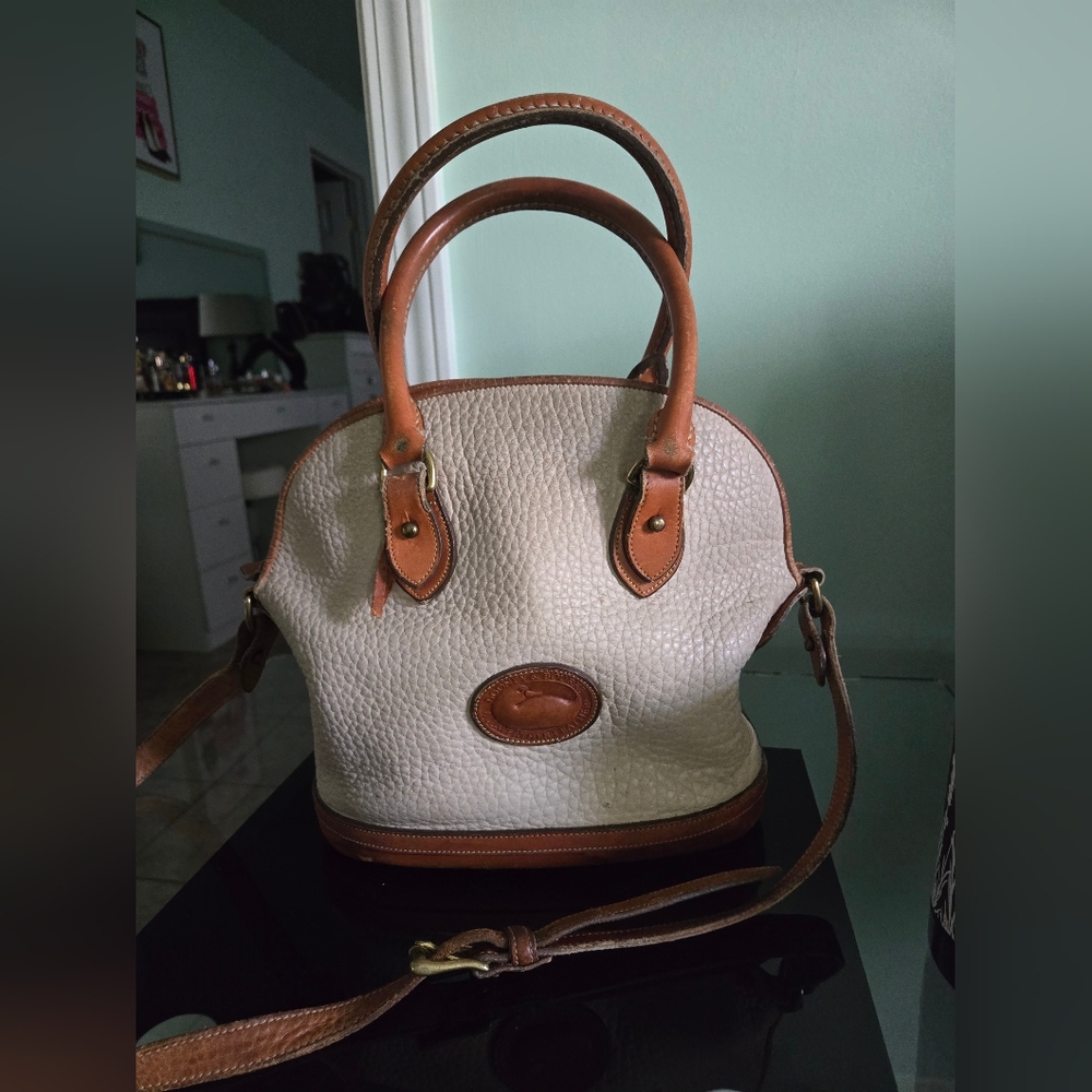 Vintage Dooney &Bourke Cream and Tan Leather Satchel Handbag "NORFOLK"